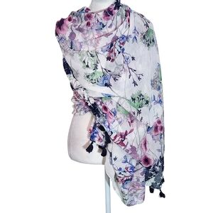 Kitara Purple and White Floral Print Wrap Scarf with Tassels NWT One Size